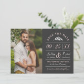Moderne Landelijke Typografie Foto Save the Date U Kaart (Staand voorkant)
