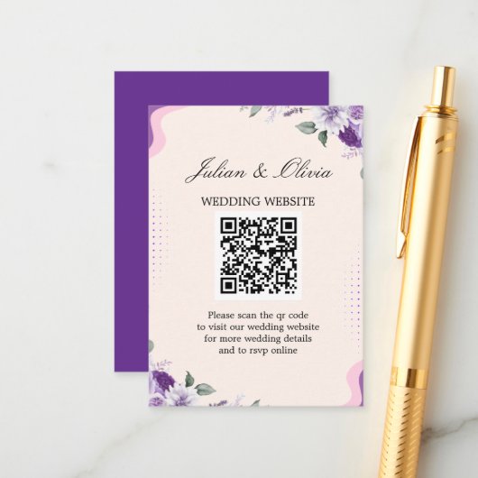 Moderne lavendel- en paarse bloemencode QR-huwelij Informatiekaartje (Voorkant / Achterkant in situ)