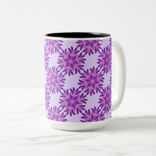 Moderne lavendel & paarse madeliefjes bloemstuk tweekleurige koffiemok