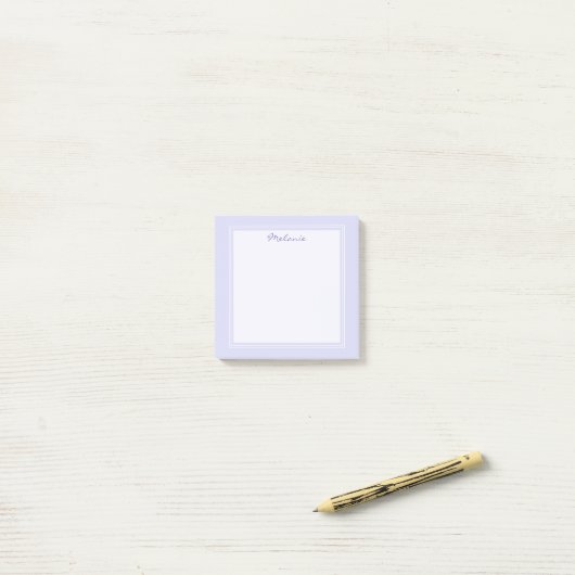 Moderne lavendel paarse seringen witte rand script post-it® notes (Op bureau)
