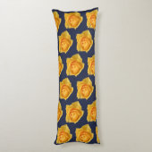 Moderne Lemon Yellow Roses & Navy Initiaal Letter Lichaamskussen (Achterkant (Verticaal))