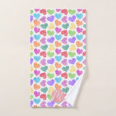 Moderne Levendige Regenboog Doodle Harten Monogram Bad Handdoek (Handdoek)