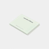 Moderne licht saliegroen aangepaste naam en tekst post-it® notes (Schuin)