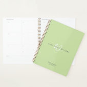 Moderne lichtgroene witte script monogram planner (Display)