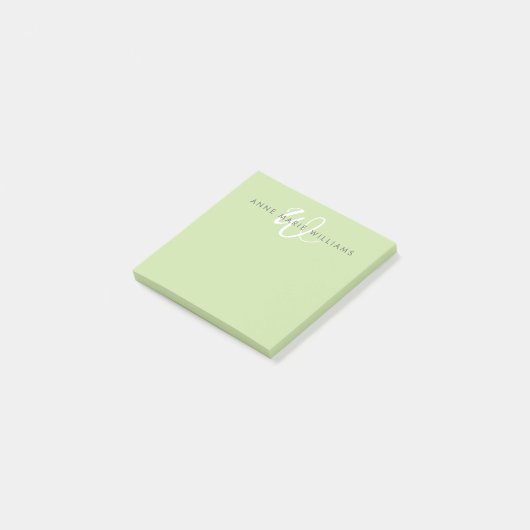Moderne lichtgroene witte script monogram post-it® notes (Schuin)