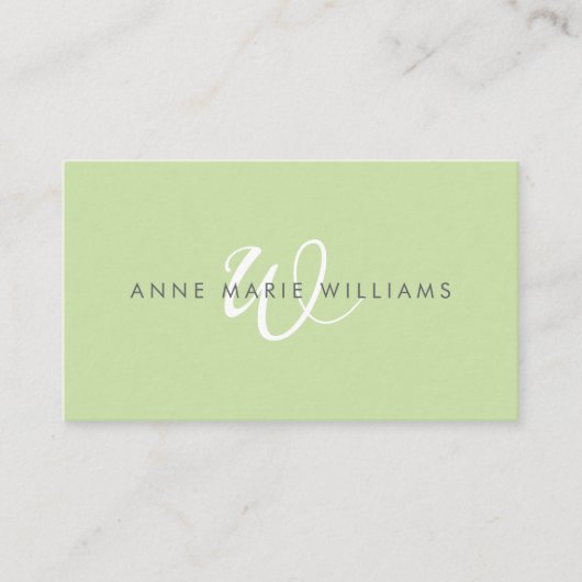 Moderne Lichtgroene Witte Script Monogram QR Code Visitekaartje (Voorkant)
