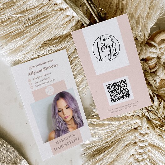 Moderne, lichtroze make-up, foto qr code logo visitekaartje