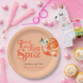 Moderne liefde bij Eerste Spritz Retro Vrijgezelle Papieren Bordje (Feest)