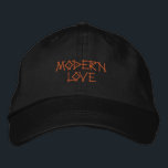 Moderne Liefde Trouw Persoonlijke Aangepaste tekst Geborduurde Pet<br><div class="desc">Introductie van de "Moderne Liefde" Hoed,  een strak en stijlvol accessoire gemaakt om hedendaagse romantiek te vieren met een vleugje elegantie. Perfect voor koppels,  trouwpartijen en gasten. U kunt de naam van de pet gemakkelijk bewerken of wijzigen.</div>