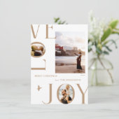 Moderne liefde & vreugde familiefoto kerstkaart (Staand voorkant)