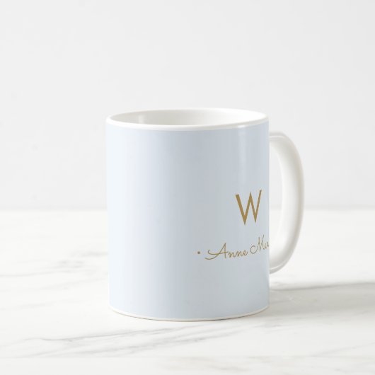 Moderne Light Dusty Blue Gold Script-monogram Koffiemok (Voorkant rechts)