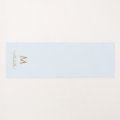 Moderne Light Dusty Blue Gold Script-monogram Yogamat (Achterkant (horizontaal))
