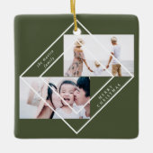 Moderne Lijst Green Two Photo Merry Kerstmis Keramisch Ornament (Voorkant)