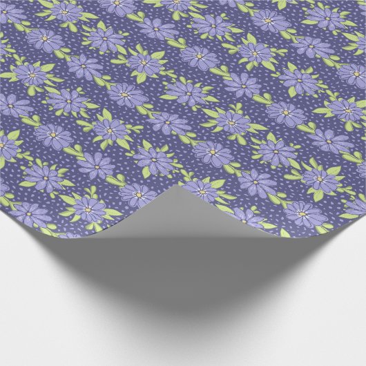 Moderne Lila en Donkere Paarse Bloemen Cadeaupapier (Hoek)