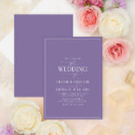 Moderne Lila lavendel Calligraphy Wedding Kaart<br><div class="desc">Deze eenvoudige, minimalistische lila lavender en witte typografie bruiloft is een stijlvol, elegant en modern design. Het is de uitdrukking 'De bruiloft van' in moderne kalligrafie en Serif-tekst. Het is gebaseerd op onze beste vrijgezellenfeest-uitnodiging. De achterkant van de kaart is voorzien van een lila lavenderstructuur. De ontwerper van het contact...</div>
