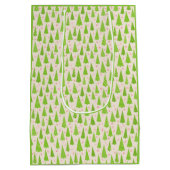 Moderne Lime Green Roze Kerstbomen Waterverf Medium Cadeauzakje (Achterkant)