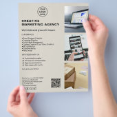Moderne Logo Marketing Creatieve Neutrale Zakelijk Flyer (Hand)