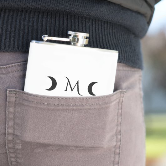 Moderne maan wit en zwart monogram heupfles (Voorbeeld)