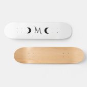 Moderne maan zwart-wit monogram persoonlijk skateboard (Horizontaal)