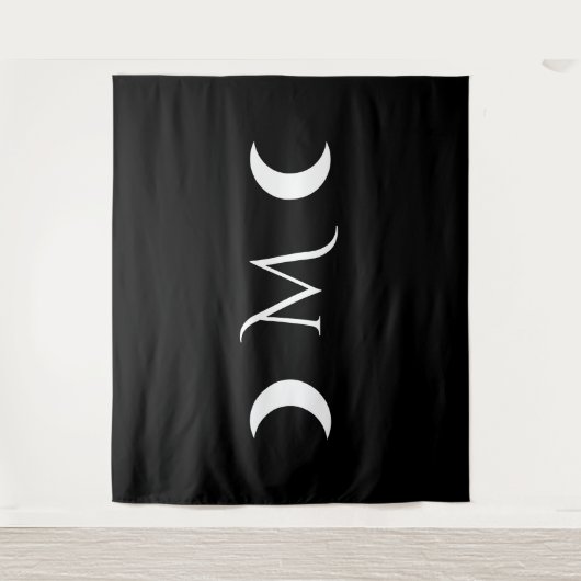 Moderne maan zwart-wit monogram wandkleed (Voorkant)