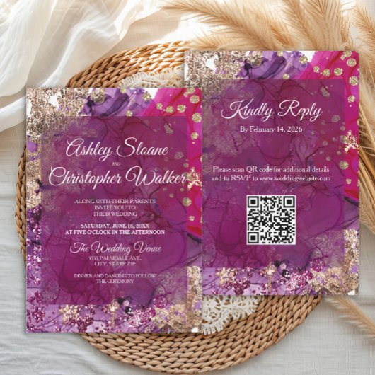 Moderne Magenta Pruim Goud QR-code Trouwkaart Kaart