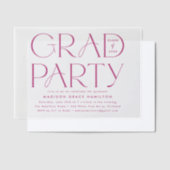 Moderne Magenta Typografie Graduation Party Vellum Uitnodigingen (Offset)