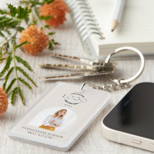 Moderne makelaar naam badge met foto boog elegant sleutelhanger