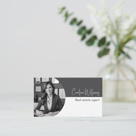 Moderne makelaar ronde foto grijs wit visitekaartje (Staand voorkant)