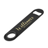 Moderne Manuscript Black & Gold-gepersonaliseerde  Speed Flessenopener (Voorkant Gekanteld)