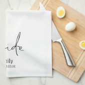 Moderne Manuscript Bride Name Date Keepomwille Theedoek (Quarter Fold)