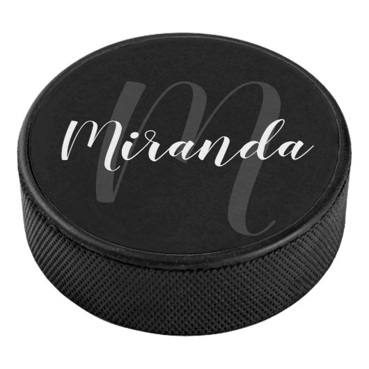Moderne Manuscript Gepersonaliseerd Monogram en Na Hockey Puck (3/4)