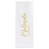 Moderne Manuscript Gold Aangepaste Bridesmaids Wijn Cadeautas (Voorkant)