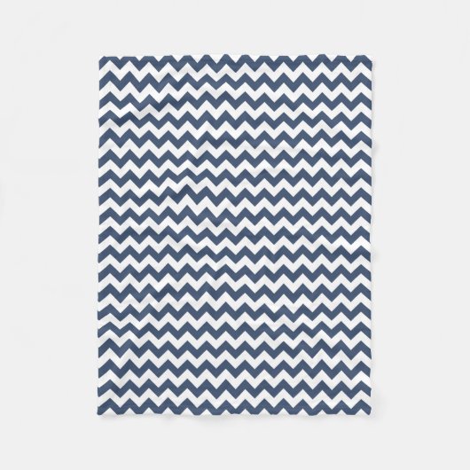 Moderne Marine Blauw en Witte Chevron Zigzag Fleece Deken (Voorkant)