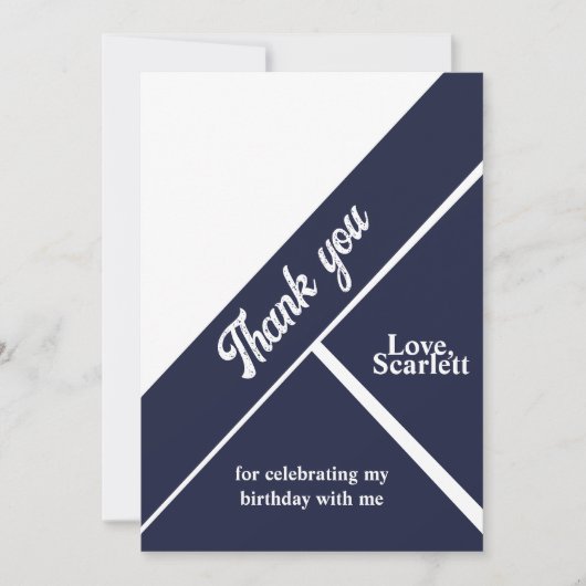Moderne Marine Blauw Wit Elegante Chic Verjaardag Bedankkaart (Voorkant)