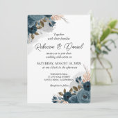 Moderne marine blauwe bloemen bruiloft kaart (Staand voorkant)