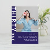 Moderne Marine blauwe foto 31e verjaardag uitnodig Kaart (Staand voorkant)