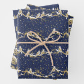 Moderne marine en gouden rode kerst in de winter inpakpapier vel (In situ)