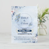 Moderne Marine & Lichtblauwe Bloemen Uitnodiging (Staand voorkant)