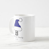 Moderne Marine Santa Hat Monogram Familie Kerstmis Koffiemok (Voorkant links)