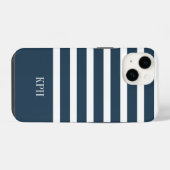 Moderne marineblauw met witte streep met monogram iPhone hoesje (Achterkant horizontaal)