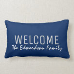 Moderne marineblauw Welkomsmonogram aangepast Kussen<br><div class="desc">Moderne marineblauw Welkomsmonogram,  aangepaste kussen.
U kunt de tekst eenvoudig wijzigen.</div>