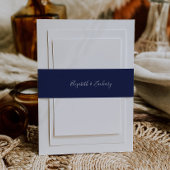 Moderne marineblauwe bruiloft met script uitnodigingen wikkel