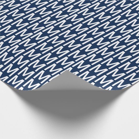 Moderne marineblauwe witte monogram verjaardag cadeaupapier (Hoek)