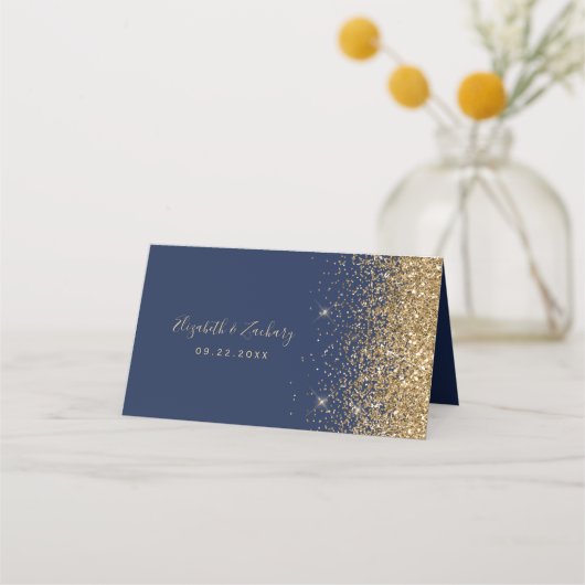 Moderne marinebruin Glitter Edge Wedding Plaatskaartje (Achterkant)