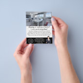 Moderne Marketing Vastgoedmakelaar Realty Custom Flyer (Hand)