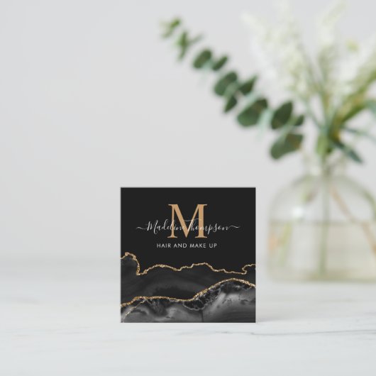 Moderne marmer Black Gold QR Code Monogram Vierkante Visitekaartje (Staand voorkant)