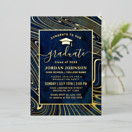 Moderne marmer Blue Marble Graduation Party Gold Folie Uitnodiging (Staand Voorkant)