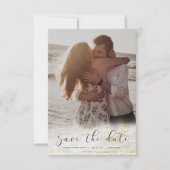 Moderne marmer Fade White met Gold Custom Photo Save The Date (Voorkant)
