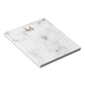 Moderne marmeren gouden vrouwelijke script monogra notitieblok (Schuin)