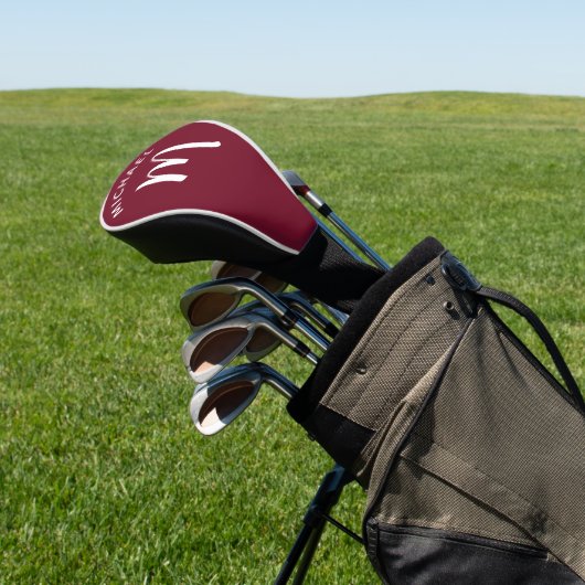 Moderne maroon monogram naam Aangepast Golf hoofd  Golfheadcover (Insitu)